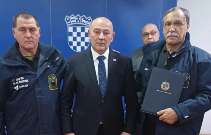 54. samostalna bojna primila “Braniteljsku zahvalnicu„